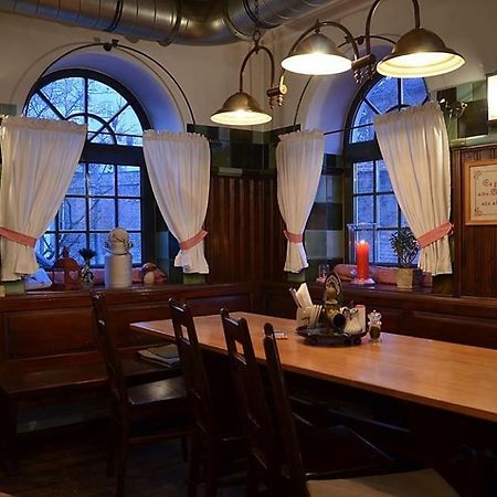 Unertl Braeustueberl Haag in Oberbayern 外观 照片